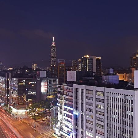 Eastin Taipei Hotel Buitenkant foto