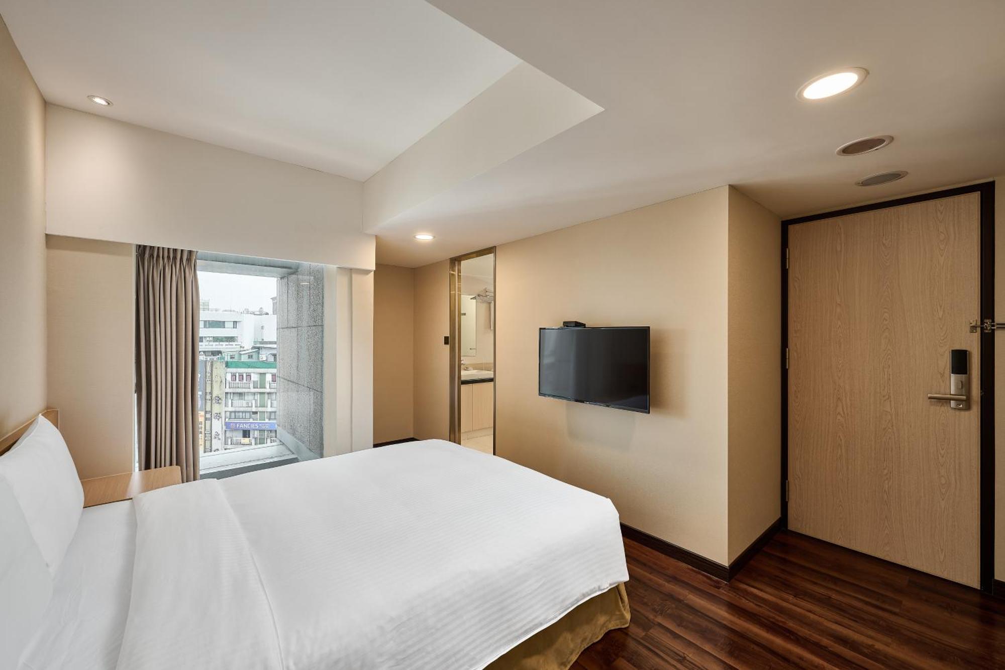 Eastin Taipei Hotel Buitenkant foto
